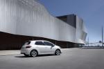 Toyota Auris HSD 2010 года